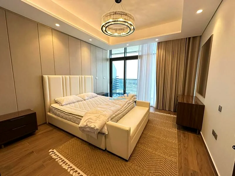 طابق عالي | مفروش بالكامل | تخطيط واسع63794138966017114