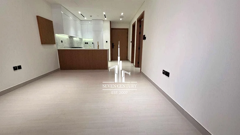غير مفروش | جديد بالكامل | موقع متميز63785586302977111