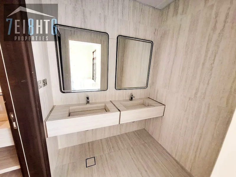 Vastu Compliant || Easy access || Spacious || 5 Bedroom independent || Garden63725654190850114