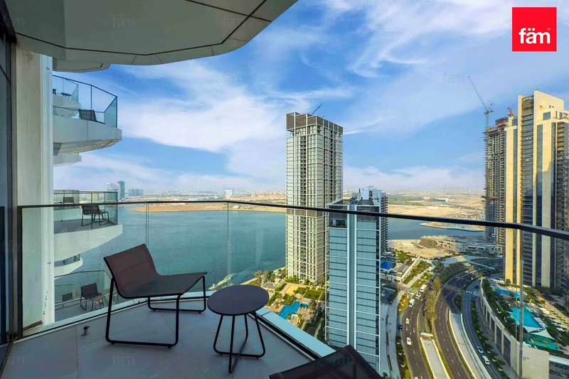 Mid Floor | Vacant | Large Layout64028667456003111