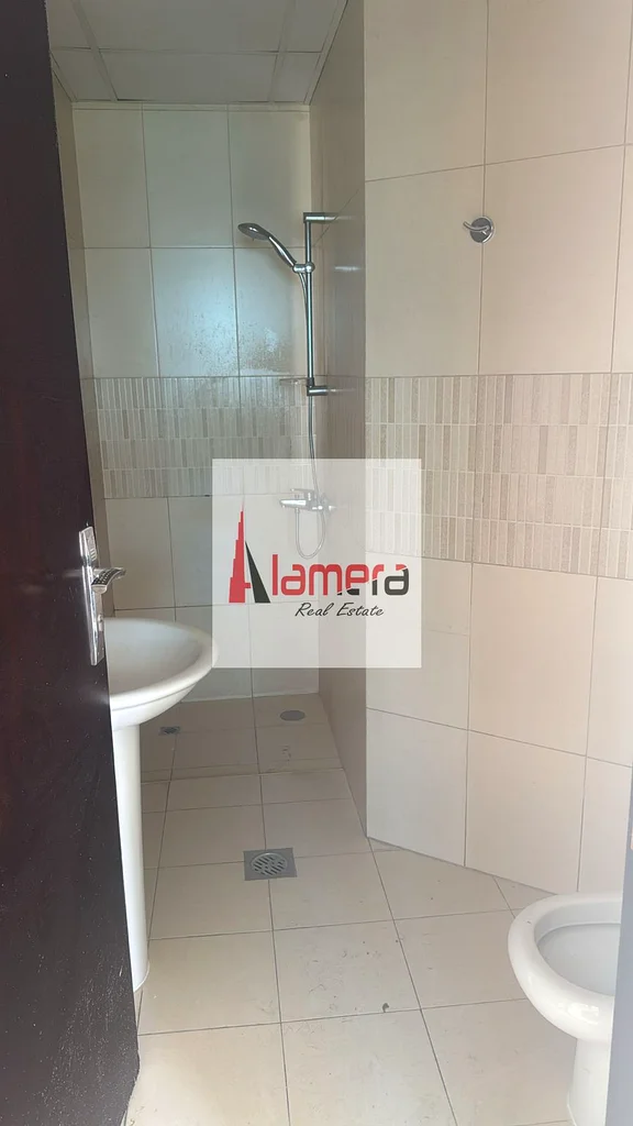 شاغر | بدون عمولة | بالقرب من محطة مترو جديدة | وحدتان متوفرتان للإيجار استوديو!63742472033025114