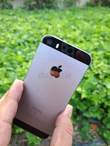 Apple I phone SE 32GB
