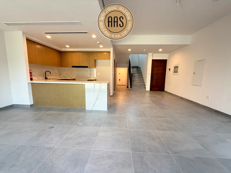 Brand New Ready To Move 3Bed + Maid Villa For Rent in Villanova63736149934594112