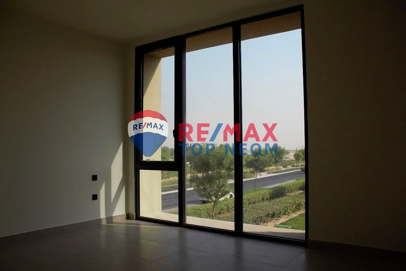 PRIME LOCATION | ELGANT | SPACIOUS LAYOUT63804773711617114