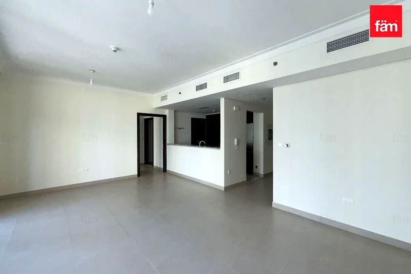 Best Price | Spacious | Vacant64027766116611112