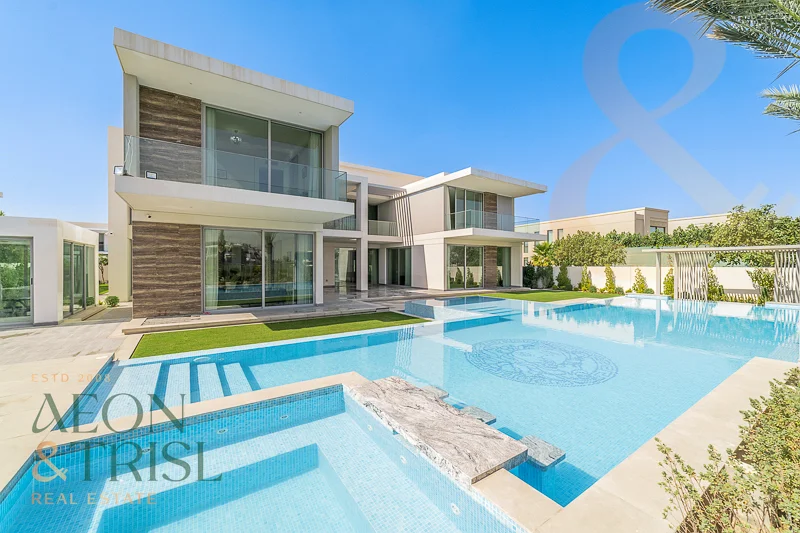 Upgraded Modern Villa | Full Golf Course View64042474938369110