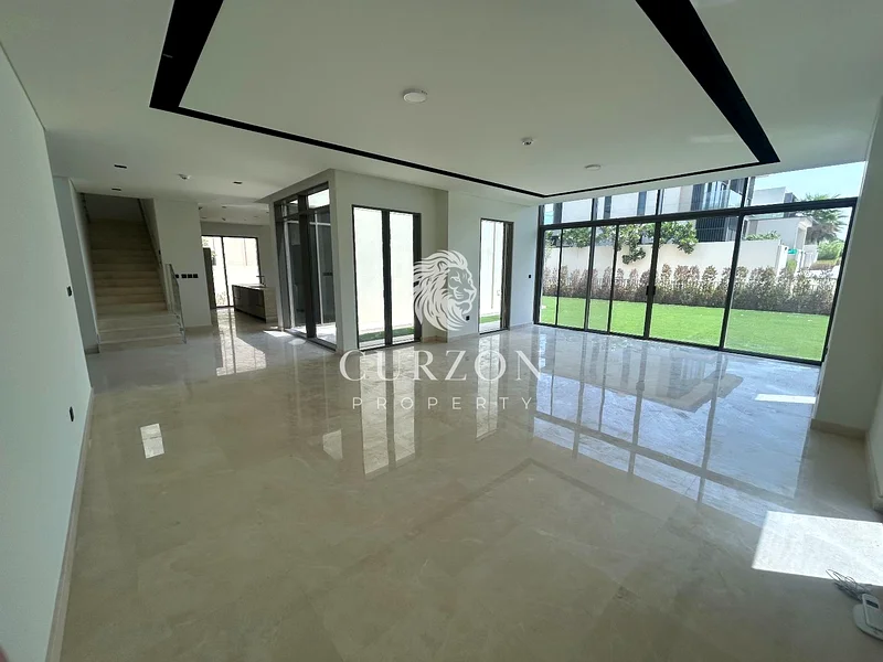 Vacant | Pool Option | Negotiable | Brand New63754432405121112