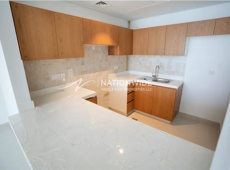Sophisticated Unit |Best Layout |Perfect Location63841717820034112