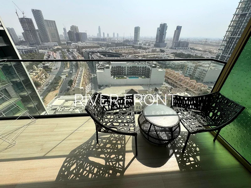 Ready to Move | On High Floor | Pool View63781309554306113