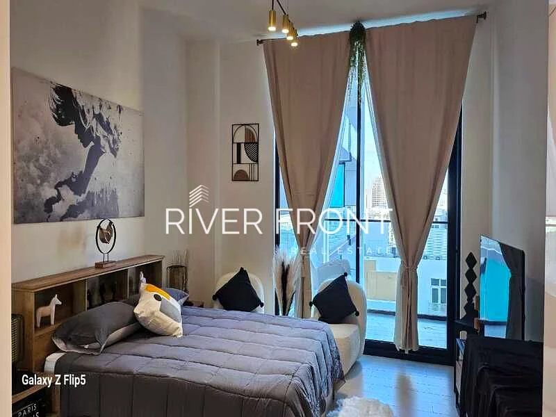 Ready to Move | On High Floor | Pool View63781309554306112