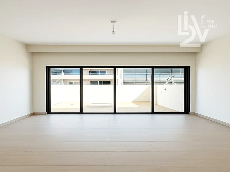 حديقة خاصة | جديدة بالكامل | تاون هاوس من 5 غرف نوم63725823732866113