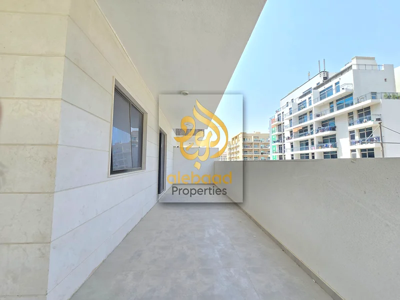 Brand New Building \\Specious 1Bhk Apartment \\Two Washroom \\Balcony\\Swimming Pool \\For Family63742658426755110