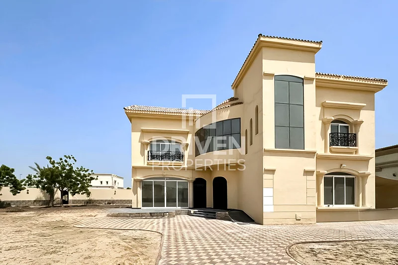 واسعة | صيانة جيدة | فيلا منفصلة63730333288323110