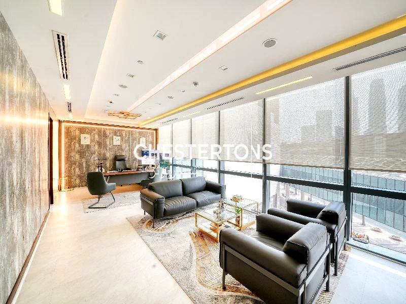 Skyline Office| Premium Amenities | Downtown64063143931906110