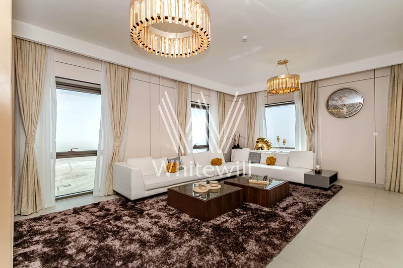 High Floor | Upgraded Interior | Canal View |Maids63760806733954114