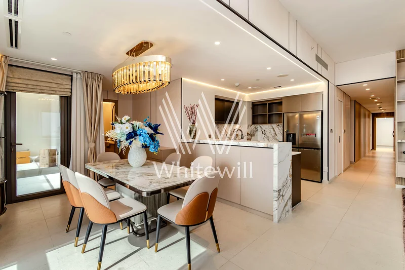 High Floor | Upgraded Interior | Canal View |Maids63760806733954111