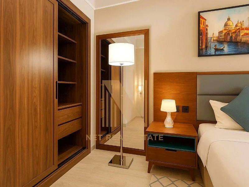 Furnished I Prime Location I Multiple Cheques63789386587521113