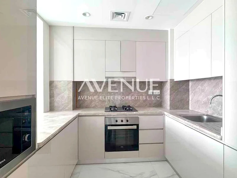 Vacant | Well Maintained | Prime location63764073603586111