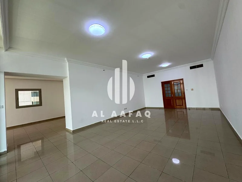شقة واسعة من 4 غرف نوم | جميع الغرف ماستر | تكييف مجاني63812706953345113