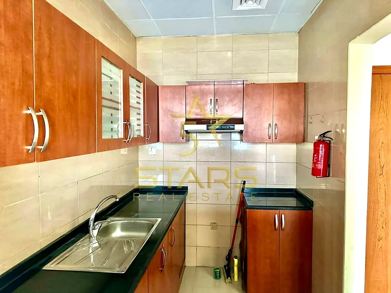 Vacant | Prime Location | Spacious 2 BR63978120749441113