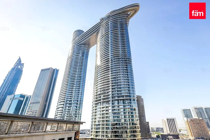 Fitted and Vacant | Partitions | Prime Area64063143870083110