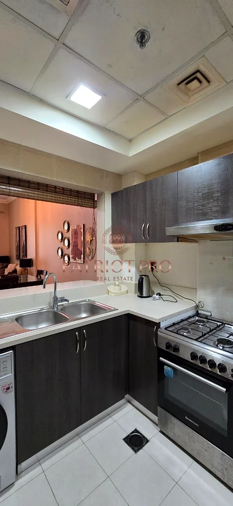 | Prime Location | Well Maintained | Huge Size63782418075906112