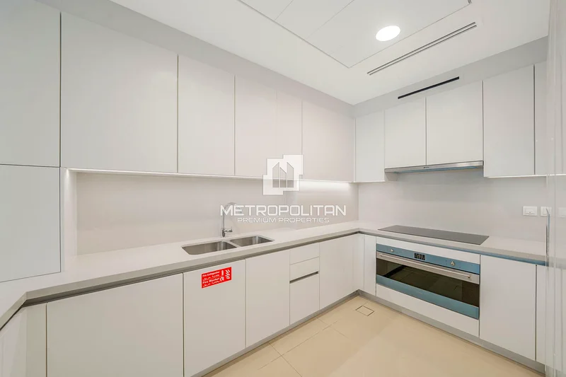 High Floor | Canal View | More Options Available63949782810883114