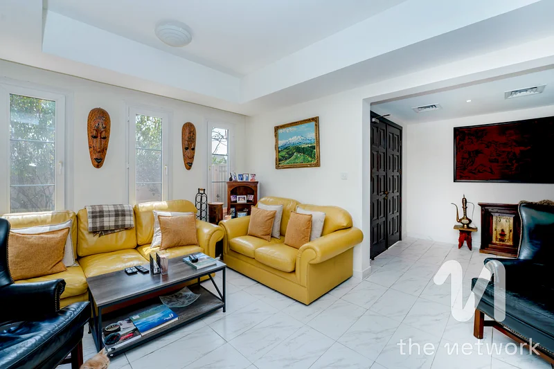 Vacant October | Lake View | Excellent Condition63729026112641113