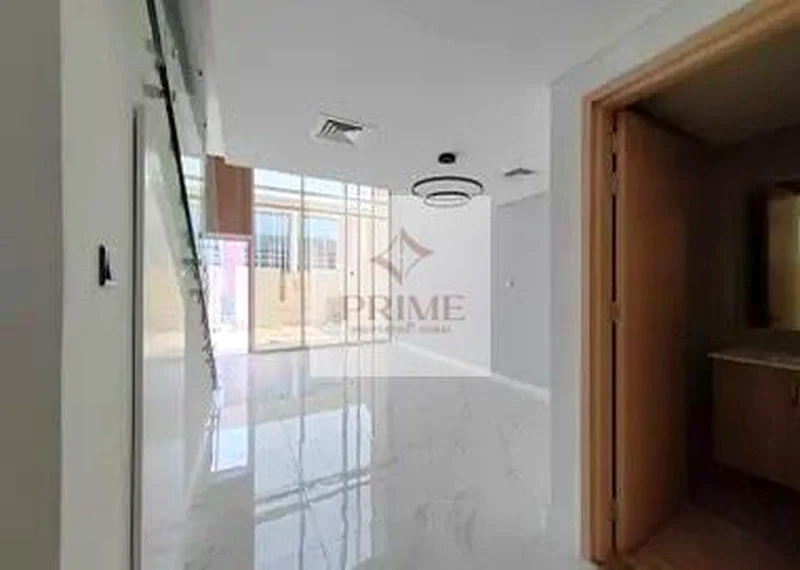 Luxury 1BR Villa | Serene Gated Community | Vacant & Available63736055100034110