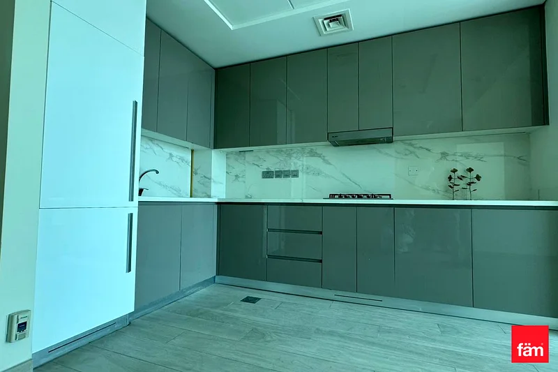منظر مذهل، جديد بالكامل، موقع مركزي63740299400323113