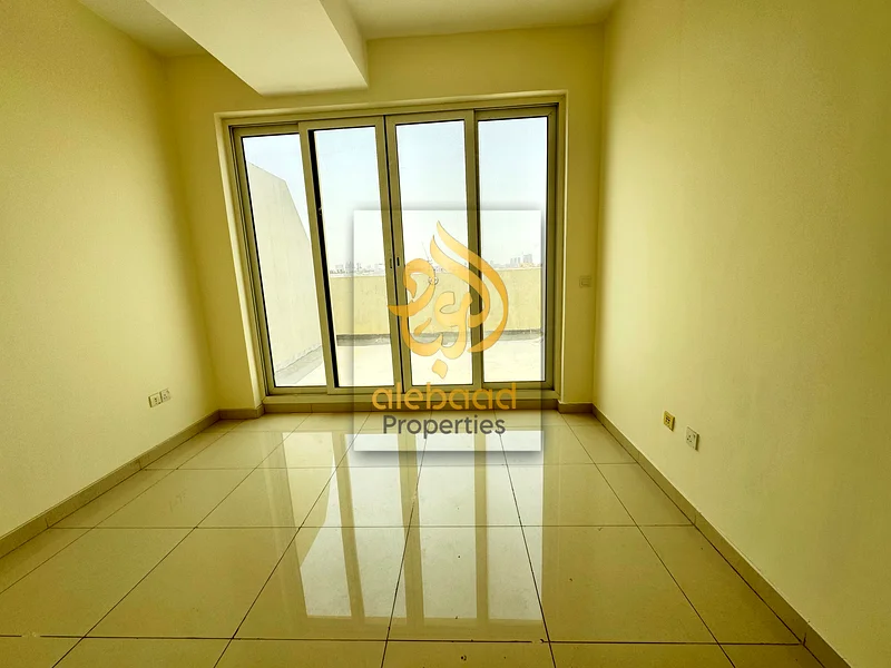 Spacious Studio apartment available with parking and pool book now!63742282496131112