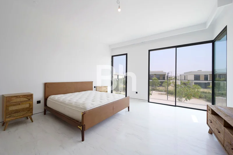 Brand New | Park Backing | Large Plot | 6 Beds63930886493443112