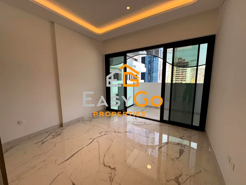واحة أنيقة على مقربة من المدينة | جديدة بالكامل | شاغرة63803932585603114
