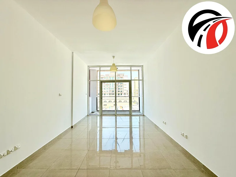 SPACIOUS STUDIO 6 CHEQUE WITH ONE PARKING63742380882562110