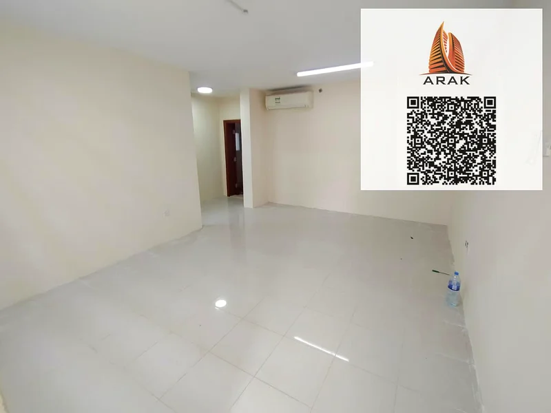 للإيجار – شقة دوبلكس في الروضة 2 طابقين الطابق الأرضي: غرفة معيشة + حمام + مطبخ + غرفة نوم رئيسية الطابق الأول: غرفة معيشة + غرفتي نوم رئيسية63723000803714112