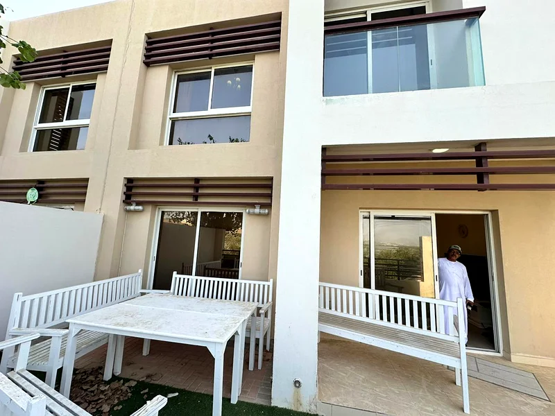 🏡 Spacious Family Home | 3BR Villa with Pool & Gym Access63814054670338111