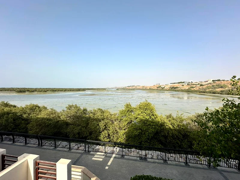 🏡 Spacious Family Home | 3BR Villa with Pool & Gym Access63814054670338112