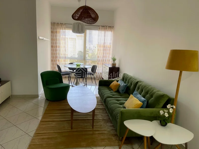 Large Layout | Lake View | Vacant!!63988095729921113