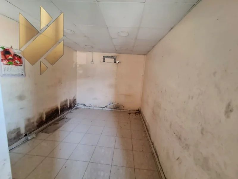 🏭 مستودع للإيجار – موقع استراتيجي في المنطقة الصناعية 2، الشارقة 📍 6,000 قدم مربع | 🚚 سهولة وصول الشاحنات | 💰 أسعار تنافسية فرصة ذهبية64059680317571114