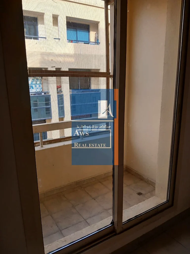Affordable Office Studio, Prime Location in Deira, Pay in Multiple Payments64065806680961112