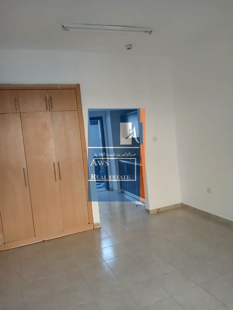 Affordable Office Studio, Prime Location in Deira, Pay in Multiple Payments64065806680961114