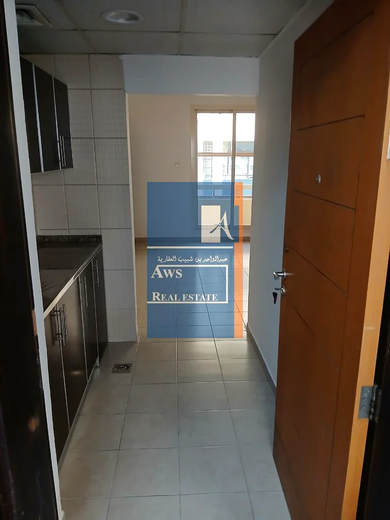 Affordable Office Studio, Prime Location in Deira, Pay in Multiple Payments64065806680961110