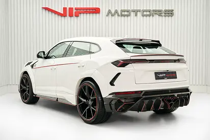 صورة 6 لـ 2019 Lamborghini URUS