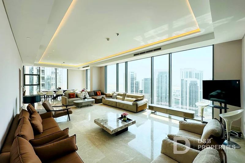 Vacant | Luxury | Creek and Park View64025379359874113