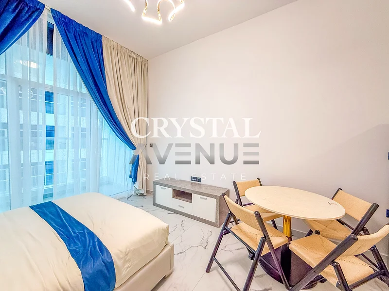 شاغرة | جديدة بالكامل | طابق عالي64022463031171112
