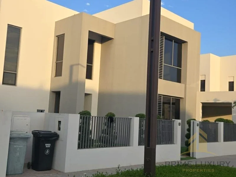 SingleRow-Standalone |Vastu |Backing Pool Park Gym64046114042883111