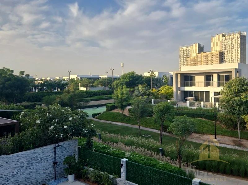 SingleRow-Standalone |Vastu |Backing Pool Park Gym64046114042883112