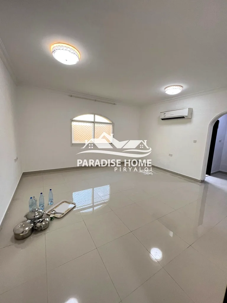 سكن الموظفين 10 غرف بالقرب من كيزاد64061820526211112