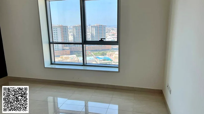 3BHK Apartment for sale – Open view of the creek, 3 baths, closed kitchen with balcony, central AC, prime location near all services.63865773207169114