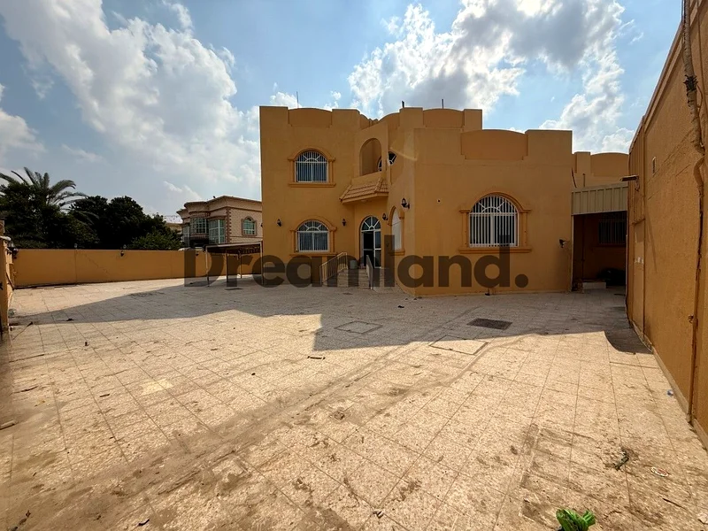 Only GCC | Great Location | Easy Access | Rented63915040161793112